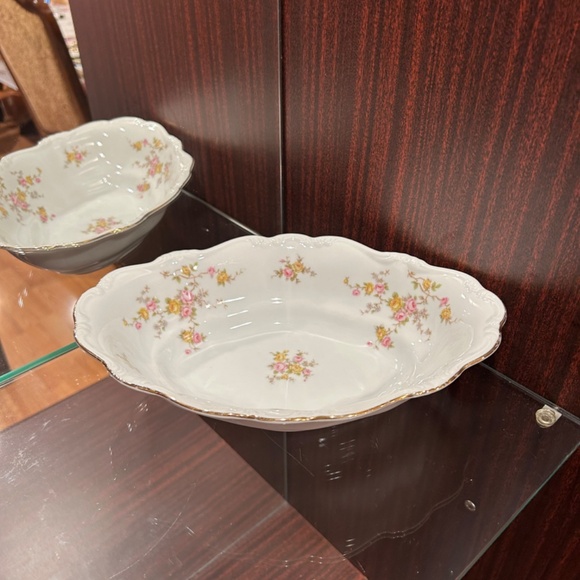 Johann Haviland MICHELE Oval Vegetable Bowl 10.75" Long 7.5" Wide 2.5" High - Picture 6 of 12